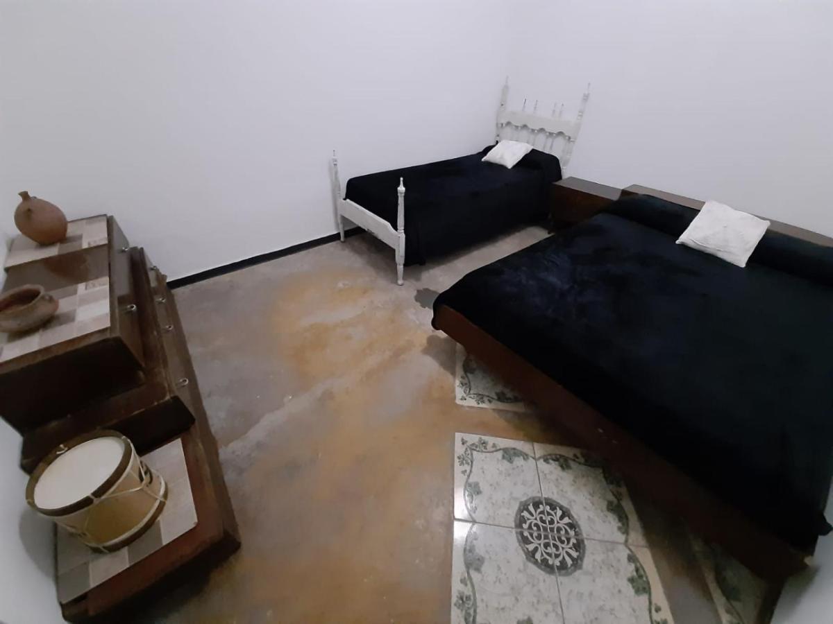 סלטה Plaza Hostel Sj 2 מראה חיצוני תמונה