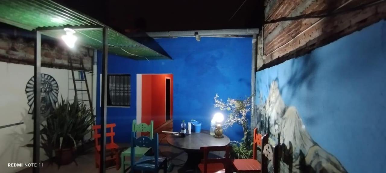 סלטה Plaza Hostel Sj 2 מראה חיצוני תמונה