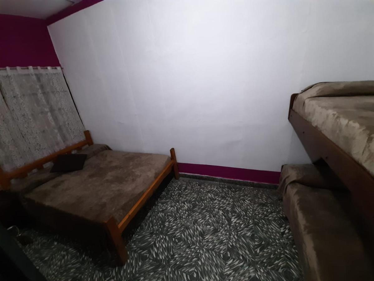 סלטה Plaza Hostel Sj 2 מראה חיצוני תמונה