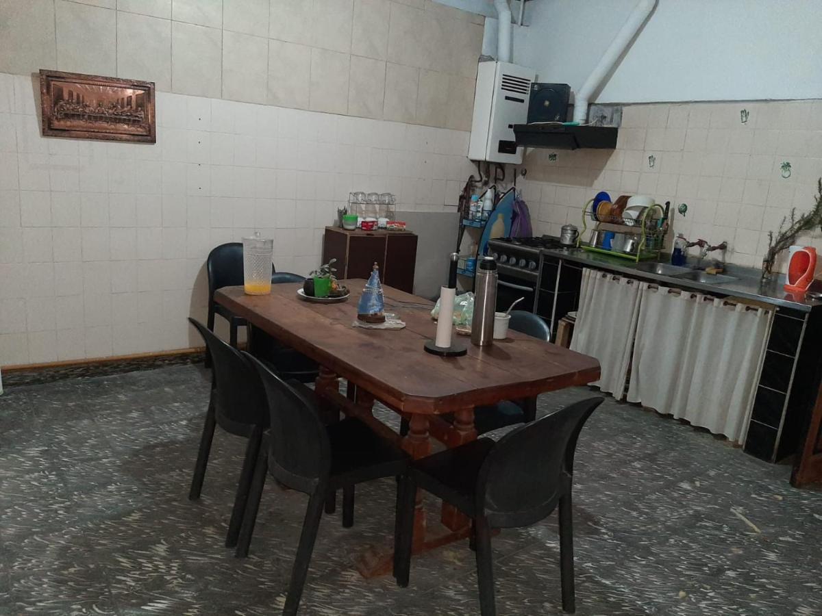 סלטה Plaza Hostel Sj 2 מראה חיצוני תמונה