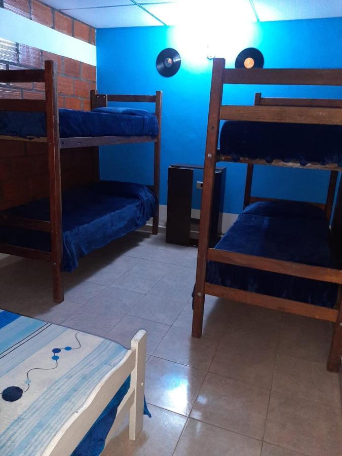 סלטה Plaza Hostel Sj 2 מראה חיצוני תמונה
